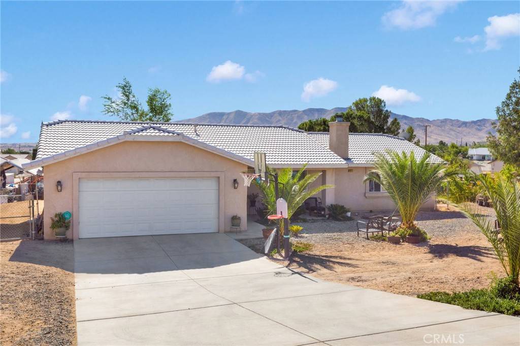9271 Espada AVE, Hesperia, CA 92345
