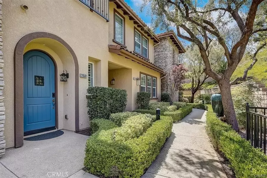 28561 Herrera ST, Valencia, CA 91354