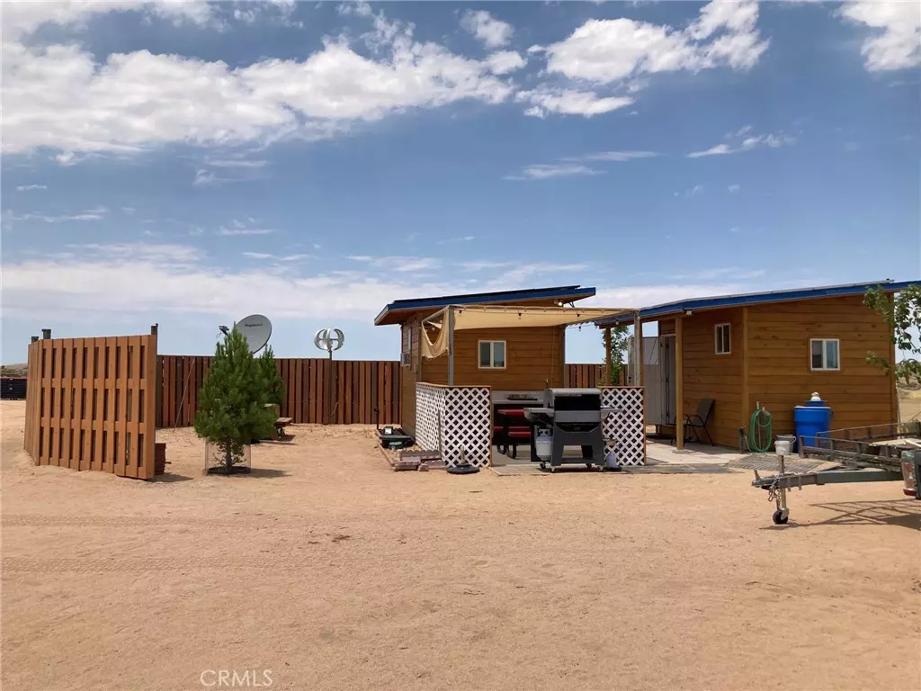 Hinkley, CA 92347,37000 Flower RD