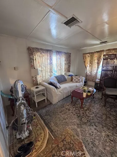 Hesperia, CA 92345,9152 C AVE #11