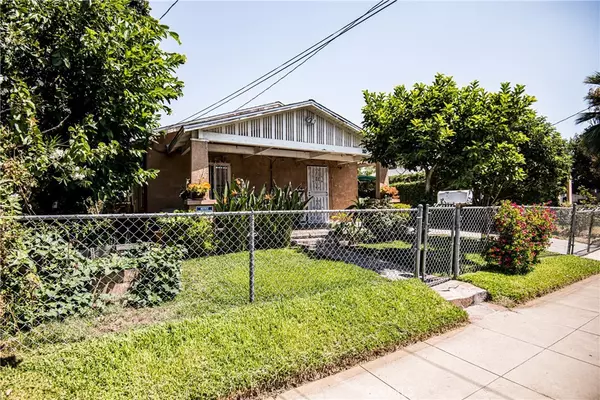 674 W Olive St, San Bernardino, CA 92410