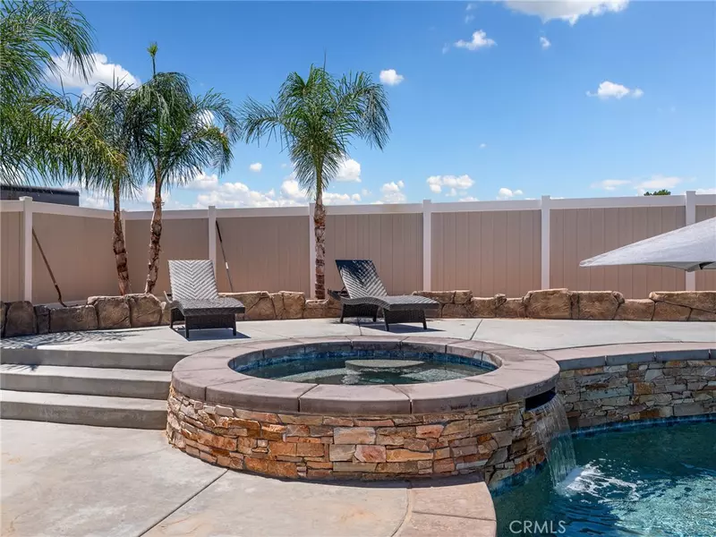 11232 Locust Ave., Hesperia, CA 92345