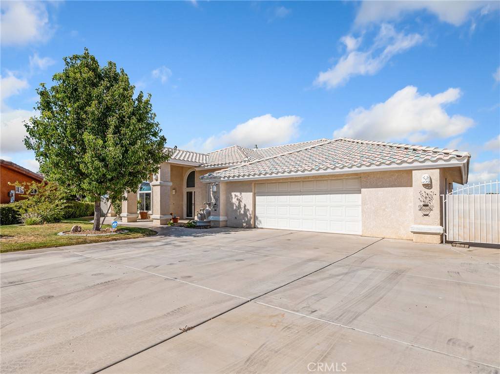 Helendale, CA 92342,14526 Galleon LN