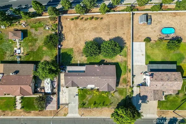 Jurupa Valley, CA 92509,6860 27th ST