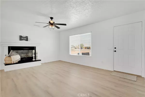 Apple Valley, CA 92308,10548 Tecopa RD