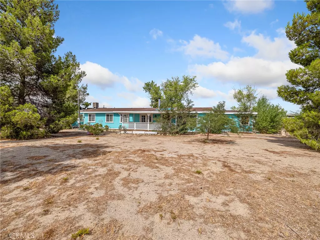 Phelan, CA 92371,5124 Luna RD