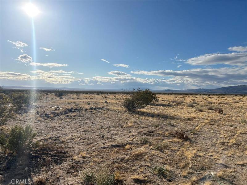 2 Goldfich AVE, Yucca Valley, CA 92285