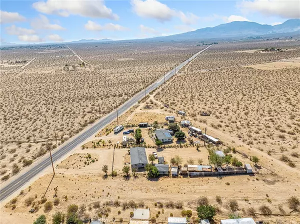 Lucerne Valley, CA 92356,34557 Ca-18 #A