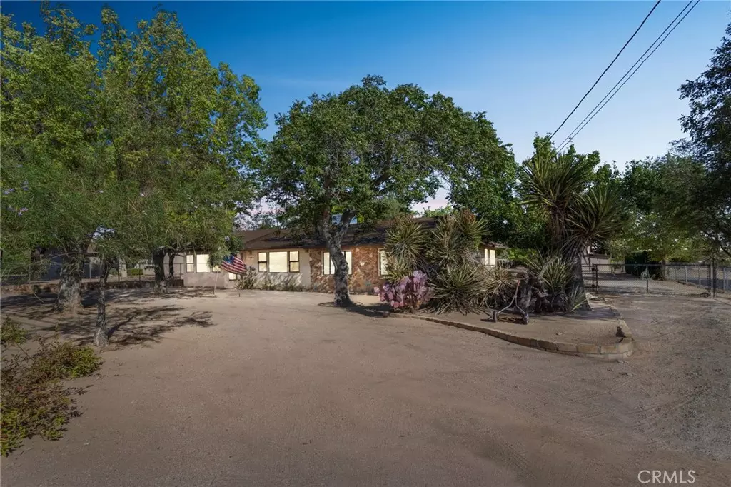 Hesperia, CA 92345,15094 Ranchero RD