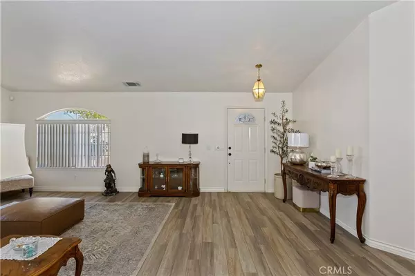 Victorville, CA 92395,13660 SPRING VALLEY PKWY