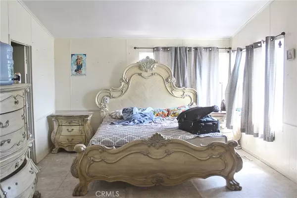 Adelanto, CA 92301,19478 Valle Vista RD