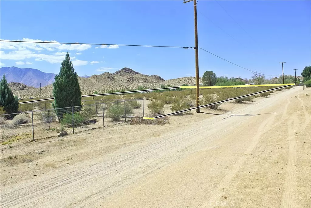 Lucerne Valley, CA 92356,0 Strawberry LN
