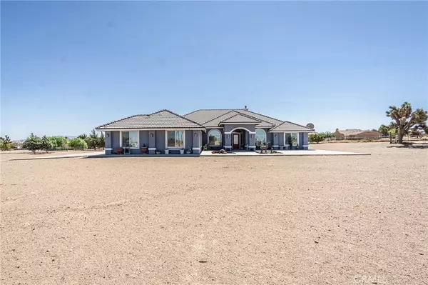 Oak Hills, CA 92344,9735 Elsinore RD