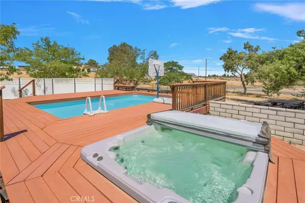 Hesperia, CA 92345,18585 Hercules ST