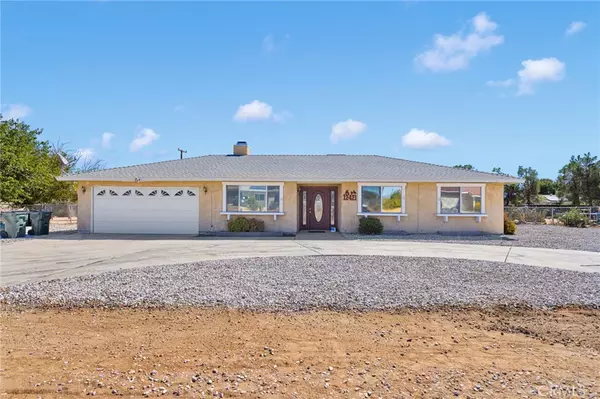 12421 Lakota, Apple Valley, CA 92308