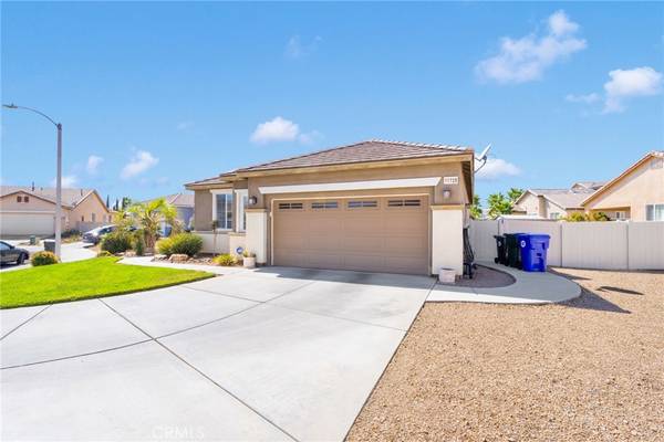 Adelanto, CA 92301,11728 Highgrove CT