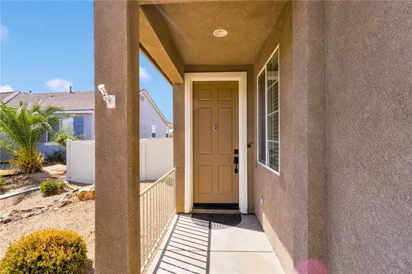Adelanto, CA 92301,11728 Highgrove CT