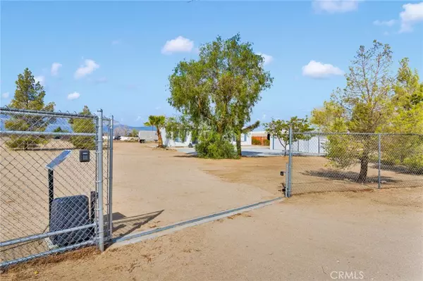 Phelan, CA 92371,13528 Center LN