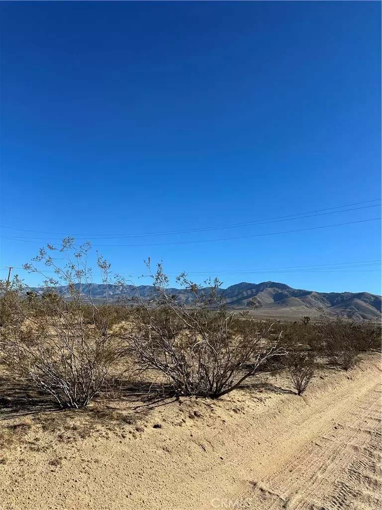 Apple Valley, CA 92308,12 Canyon View RD