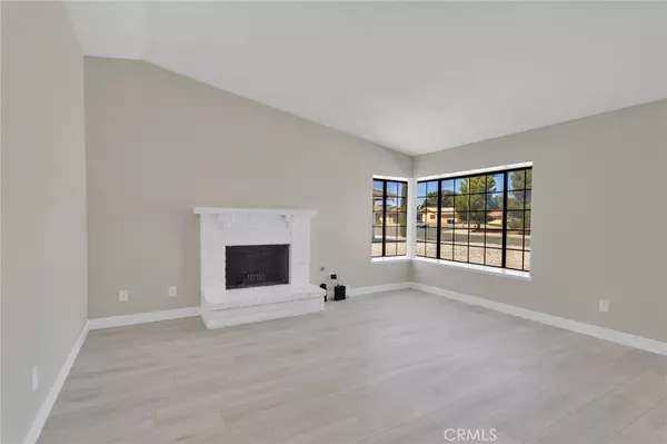 Victorville, CA 92394,15163 Mesquite