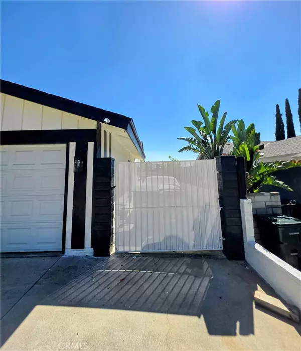 Highland, CA 92346,3827 Orchid DR