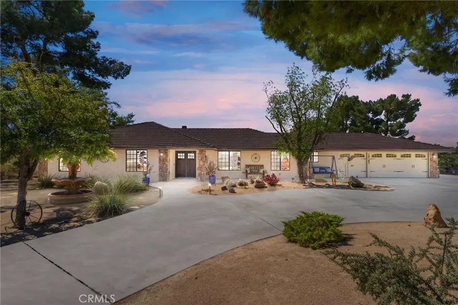 19385 Oneida, Apple Valley, CA 92307