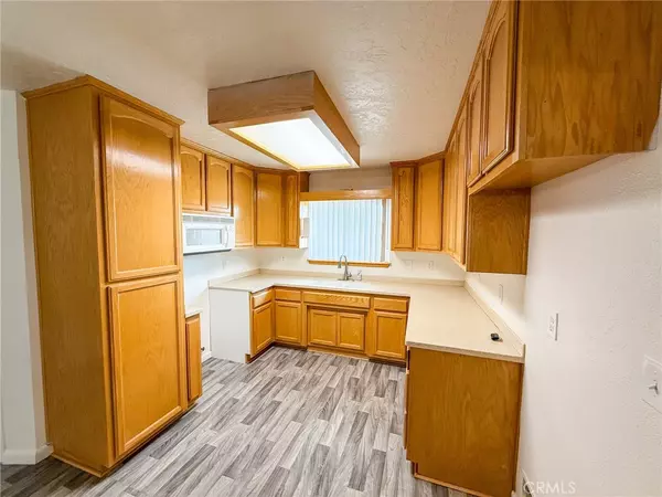 Barstow, CA 92311,29040 29040 Gabilan