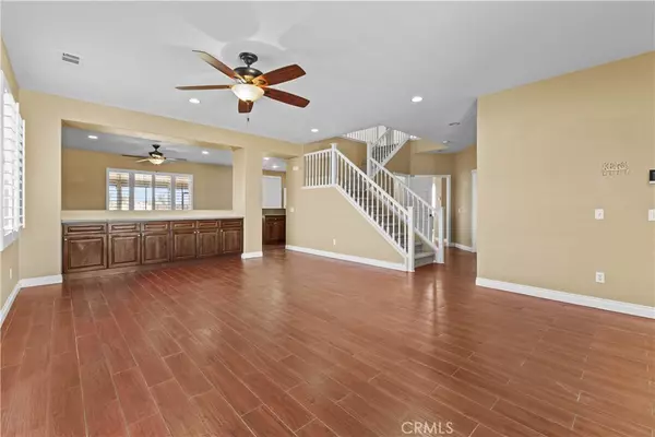 Hesperia, CA 92345,8167 Julie