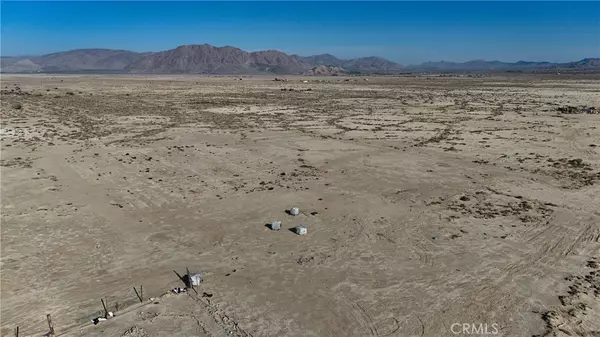 Lucerne Valley, CA 92356,738 Lincoln (NEAR) RD