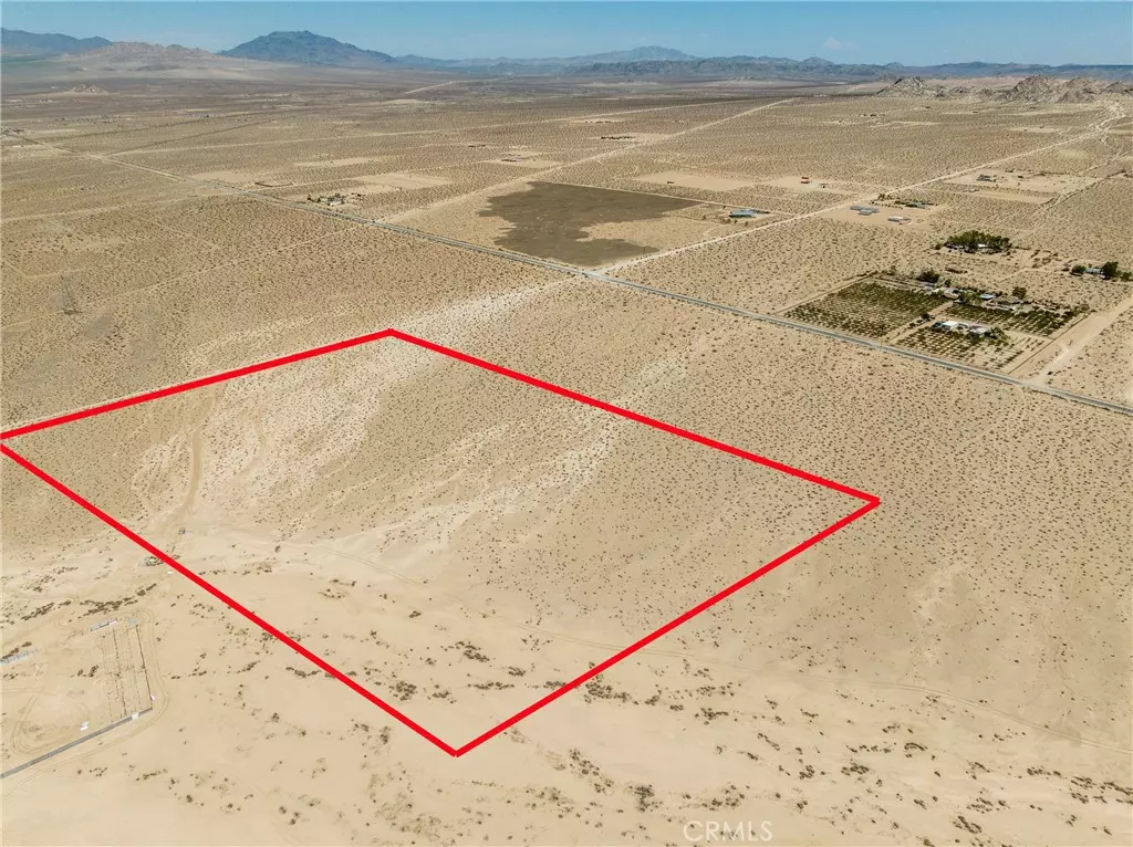 Lucerne Valley, CA 92356,705 Cambria RD