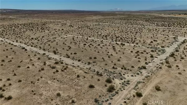 California City, CA 93505,739 106th ST