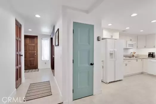 Apple Valley, CA 92308,20750 Teton RD