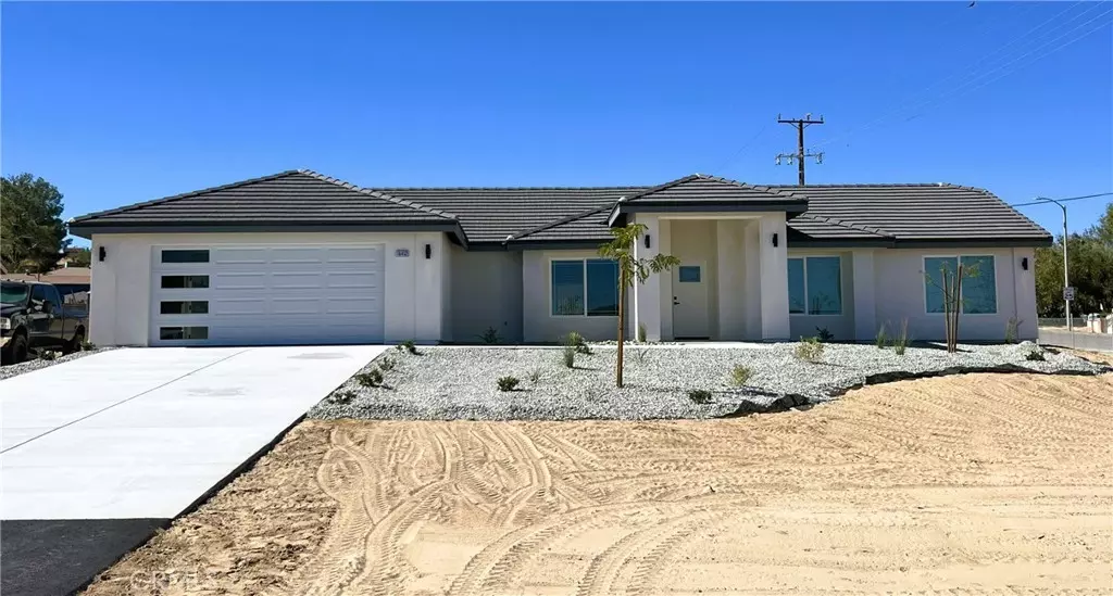 16452 Llanada AVE, Victorville, CA 92394