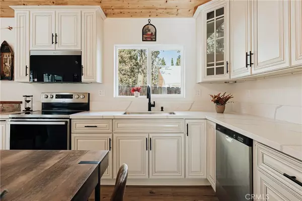 Sugarloaf, CA 92386,630 Victoria LN