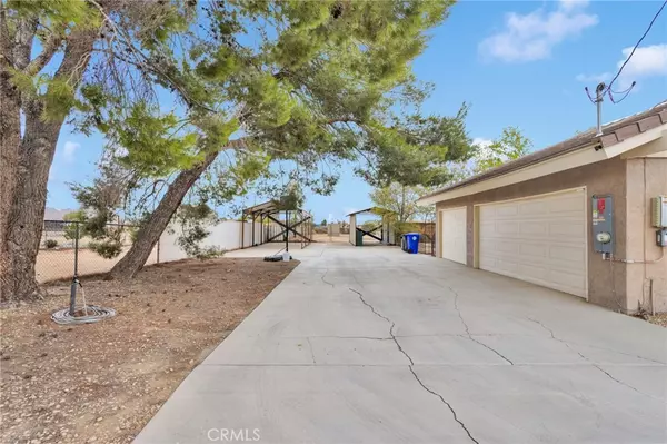 Apple Valley, CA 92307,21230 Standing Rock