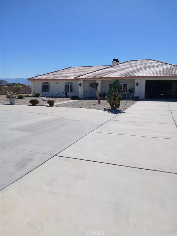 21961 Thunderbird, Apple Valley, CA 92307