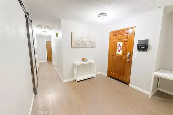 Phelan, CA 92392,8821 Wadi