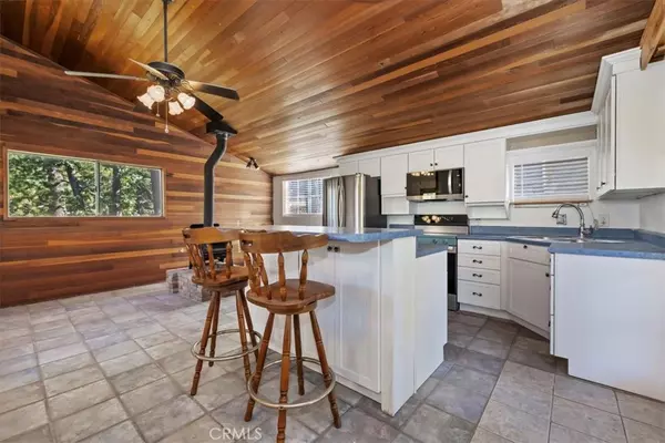 Angelus Oaks, CA 92305,6302 Spruce