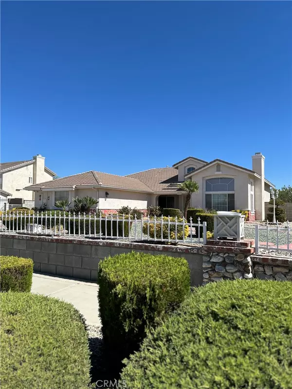 Apple Valley, CA 92308,20361 Pahute