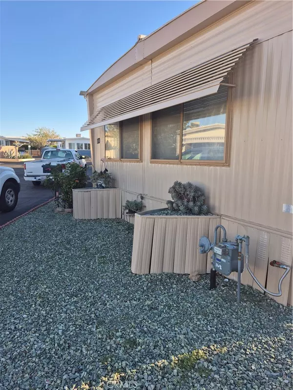 Barstow, CA 92311,701 Montara RD #110