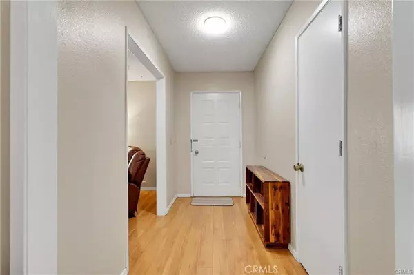 Apple Valley, CA 92307,15192 Osage RD