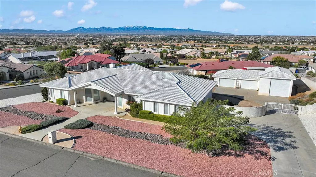 13434 Sunset DR, Apple Valley, CA 92308