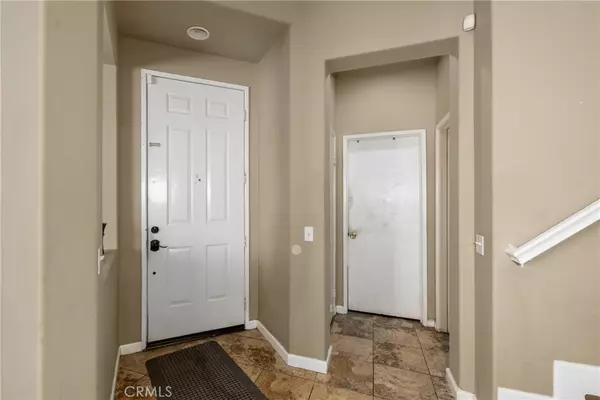 Lake Elsinore, CA 92530,32927 Sandal Wood LN