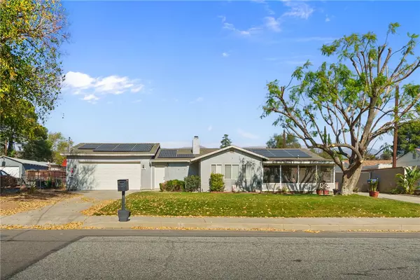 1551 W Nicolet St, Banning, CA 92220