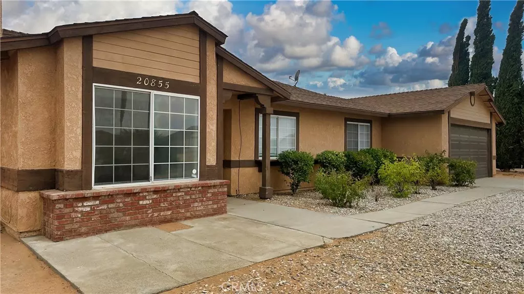 20855 Otowi, Apple Valley, CA 92308
