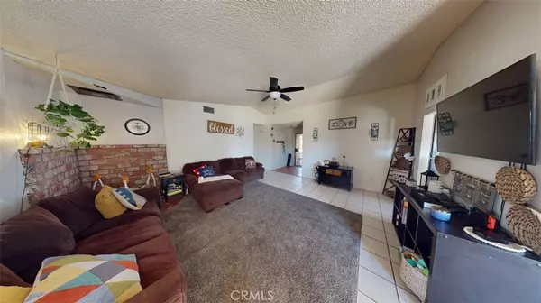 Hesperia, CA 92345,9381 Choiceana