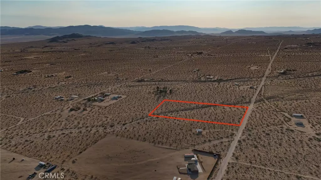 Johnson Valley, CA 92285,766 Quail Bush RD