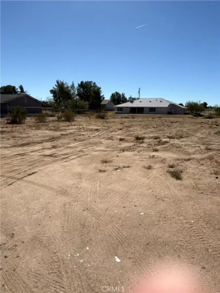 Victorville, CA 92395,0 Sitting Bull