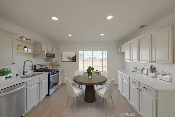 Apple Valley, CA 92307,22090 Cherokee AVE