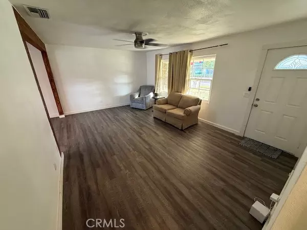 Rialto, CA 92376,360 W San Bernardino